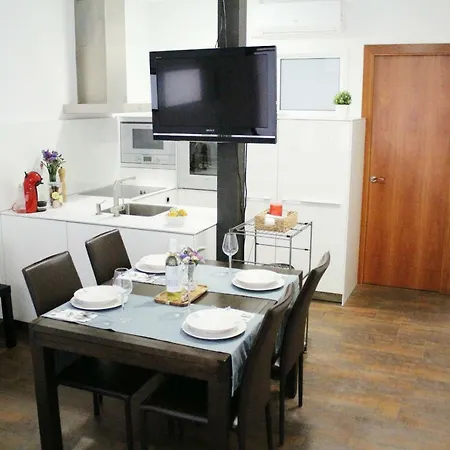 Apartment Lets Holidays Cozy In Center 5 Min To The Beach *